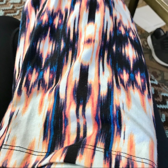 Charlotte Russe Bodycon Skirt - Picture 2 of 3